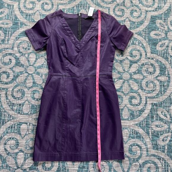 White House Black Market Deep Amethyst V-Neck Mini Dress - Size 6 - Picture 8 of 10